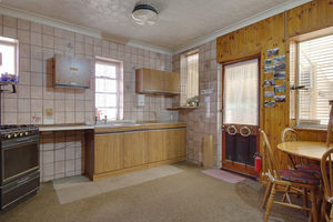 Kitchen/Diner- click for photo gallery